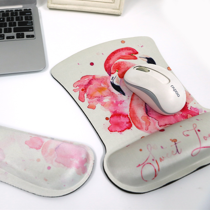 Wrist mouse pad set